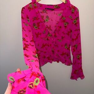Ecote Vibrant Pink Floral Blouse